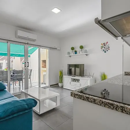 Aircon River Style Pool In 200m Mareverde דירה