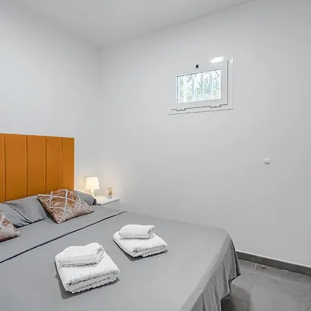 Apartment Aircon River Style Pool In 200m Mareverde *